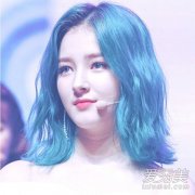 潮色挑染头发图片